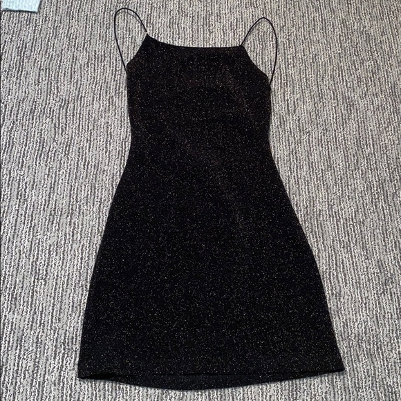 Dresses & Skirts - Sparkly Bodycon Dress ✨